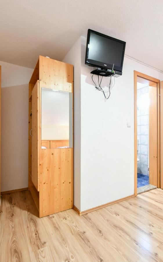 House Krizmanic Hotel กราโบวาซ ภายนอก รูปภาพ